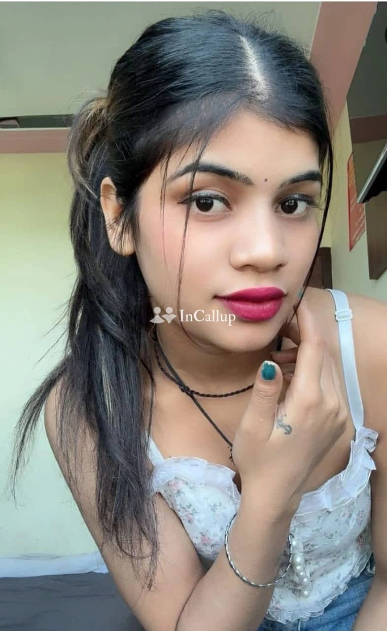 unforgettable moments with enchanting mona in akola  your ultimate girlfriend experience awaits - Escort in akola