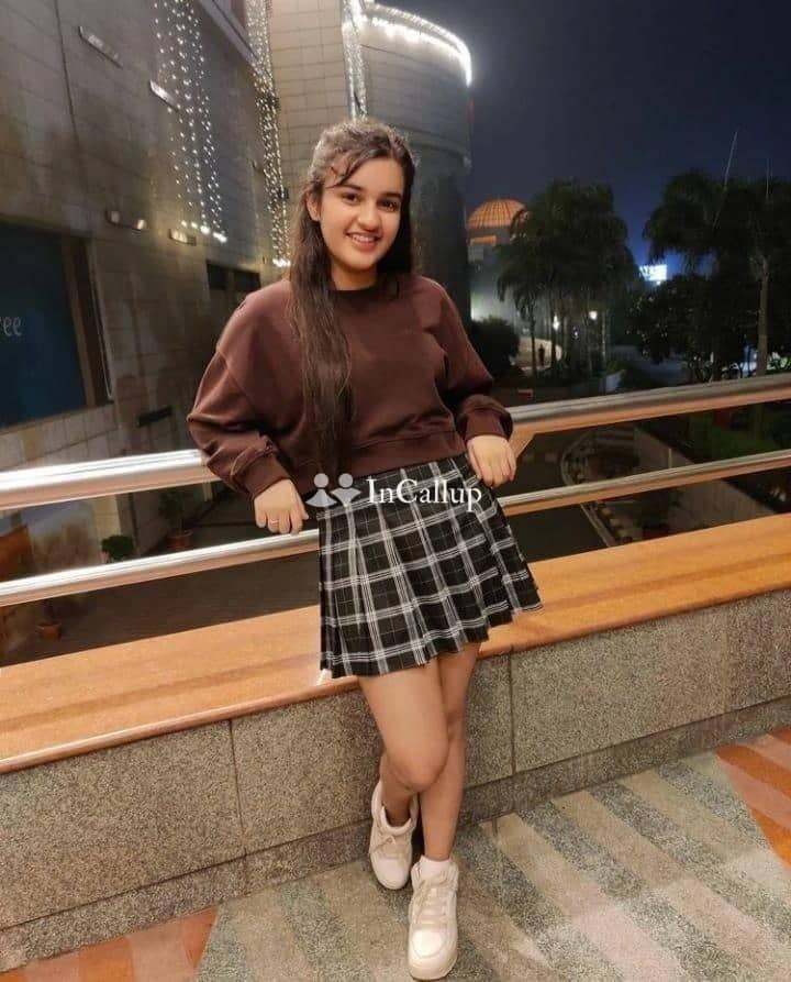 experience unforgettable moments with soni in balrampur  your charming 19yearold escort with a curvy figure - Escort in balrampur