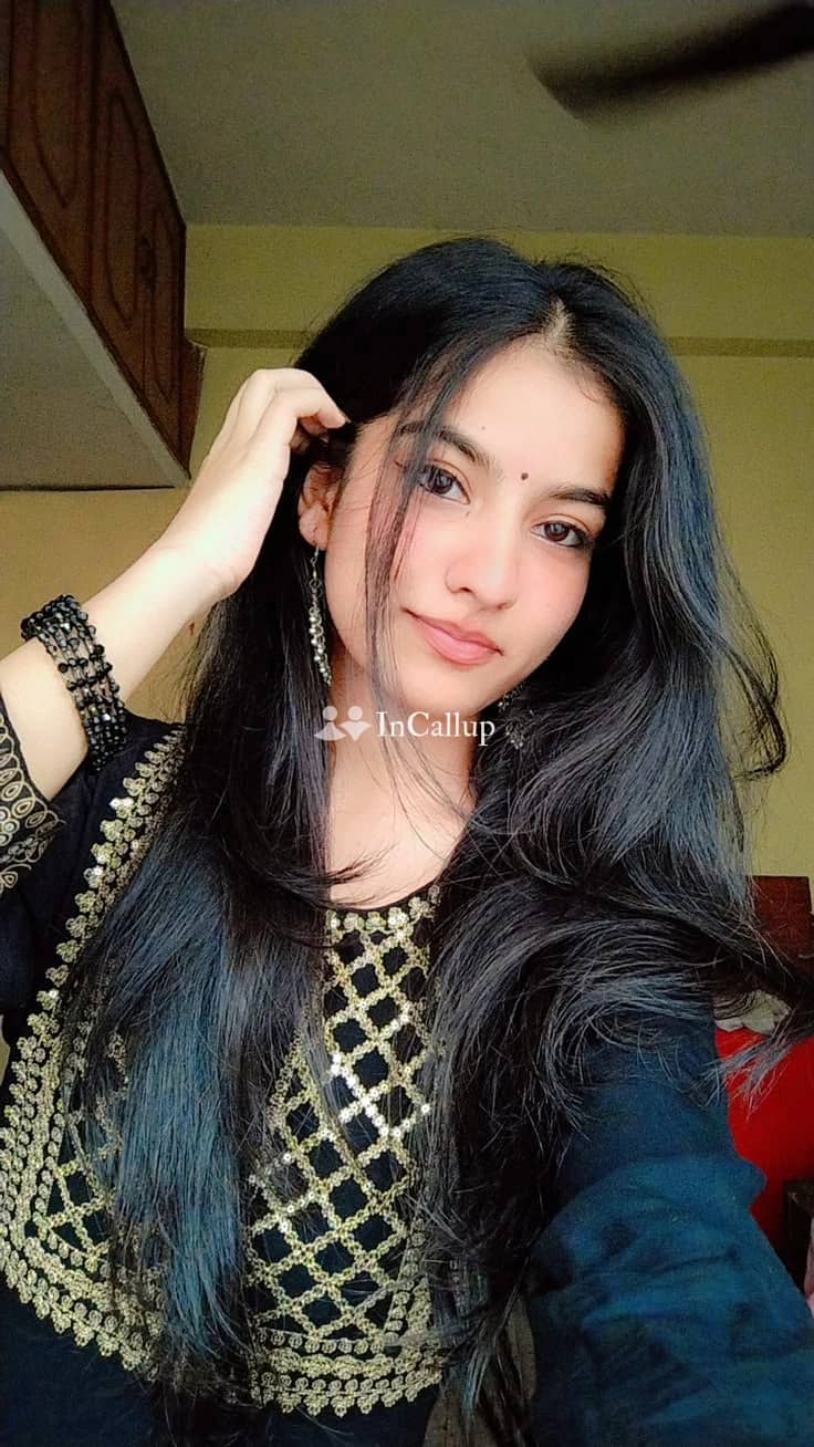 explore unforgettable moments with pihu kumari  your curvy 18yearold escort in bangalore for ultimate pleasure - Escort in bangalore