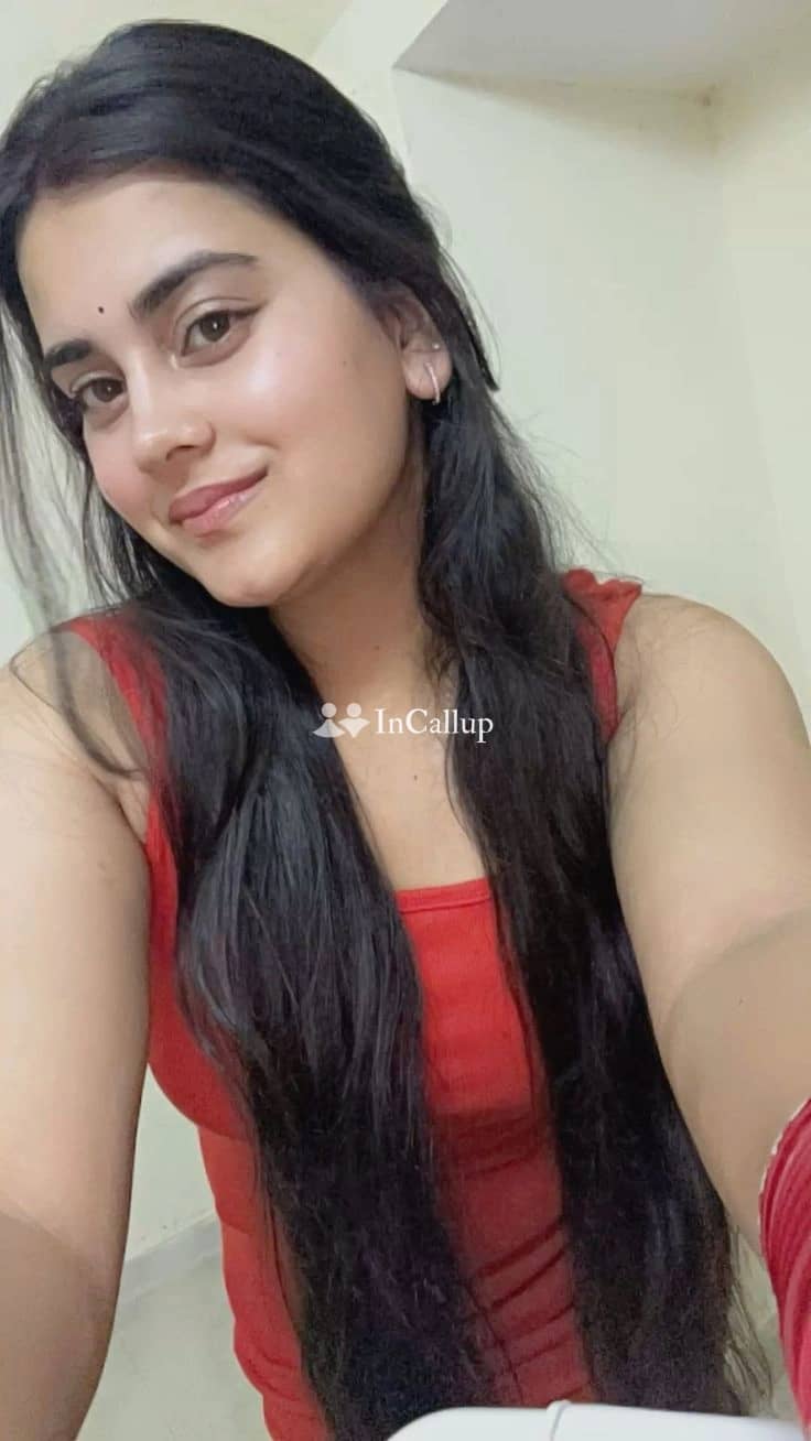 explore unforgettable moments with 19 year old siya kumari in bangalores seductive girlfriend experience - Escort in bangalore