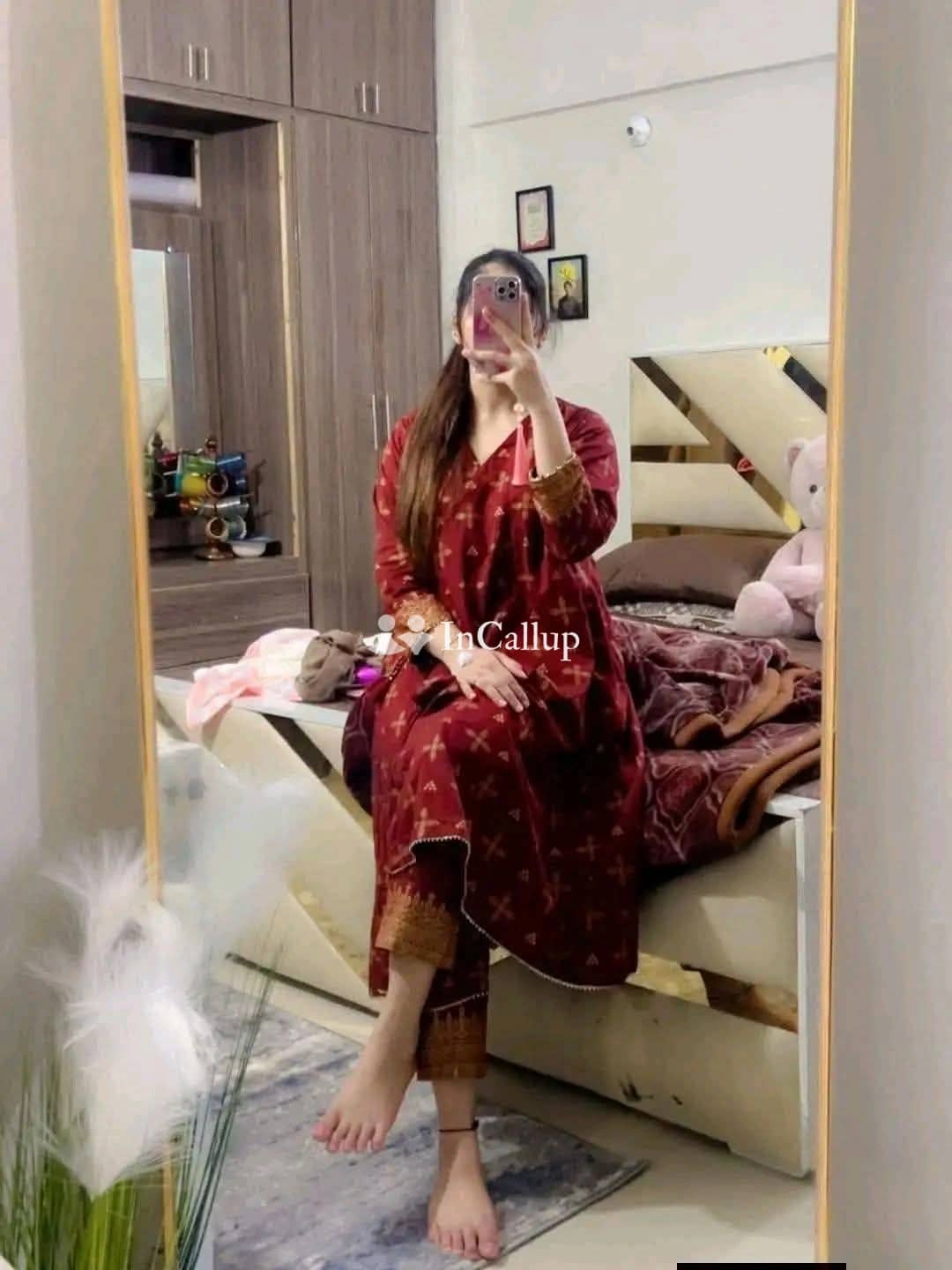 explore intimate videocalls with petite blonde escort anjali from chandigarh 21 and ready to connect - Escort in chandigarh