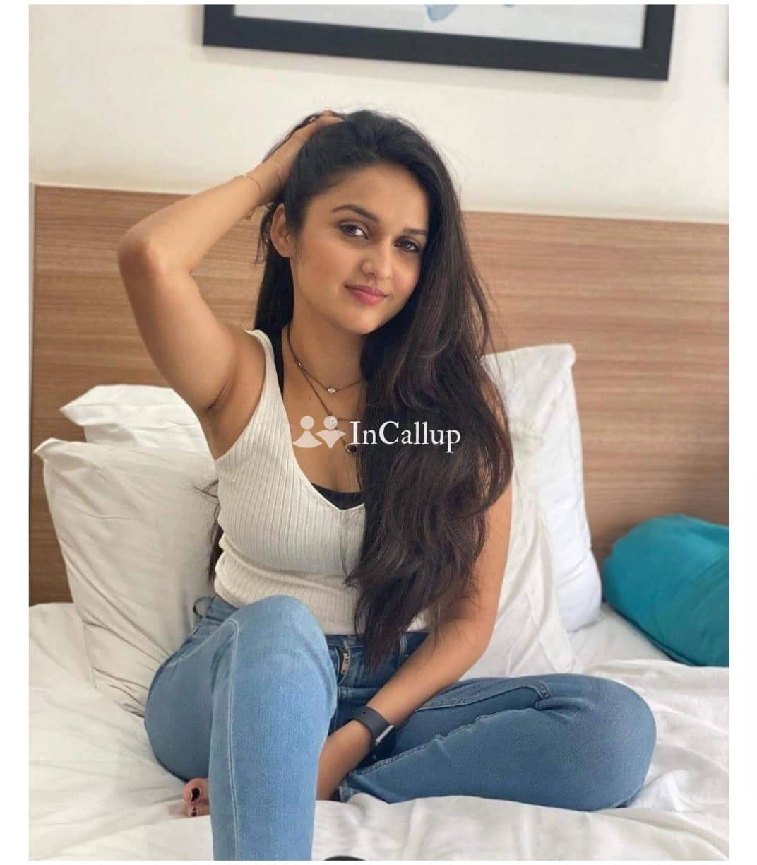 experience unforgettable moments with anisha singh your charming girlfriend in karnataka at just 19 years old - Escort in karnataka