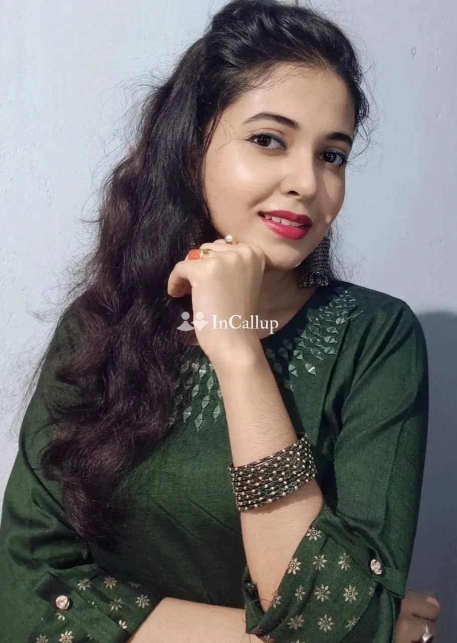 meet nisha your enticing nagpur escort with a curvy figure and a passion for pleasure and exploration - Escort in nagpur