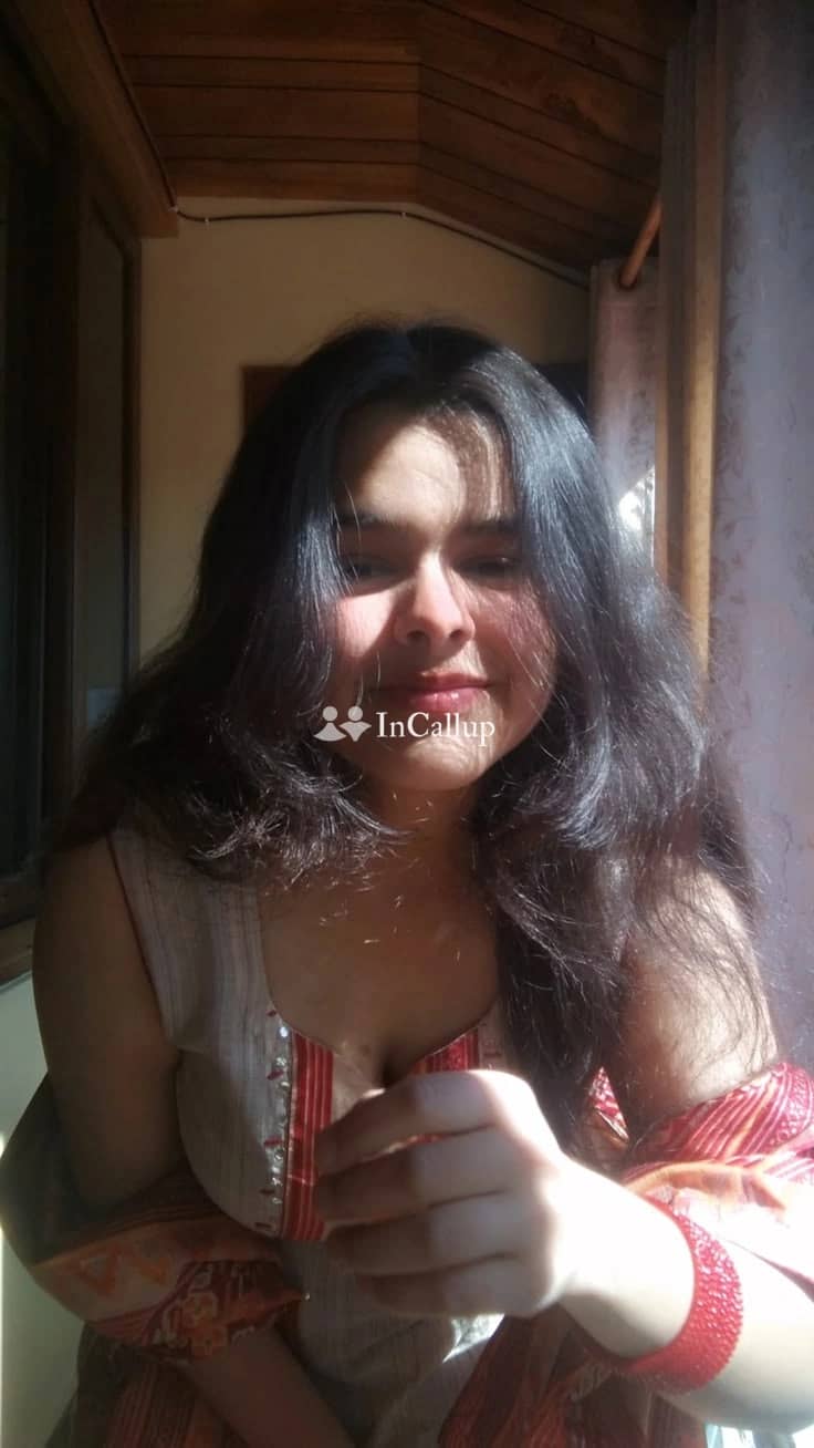 explore delightful adventures with siya kumari in prayagrajs enchanting embrace of passion and pleasure - Escort in prayagraj