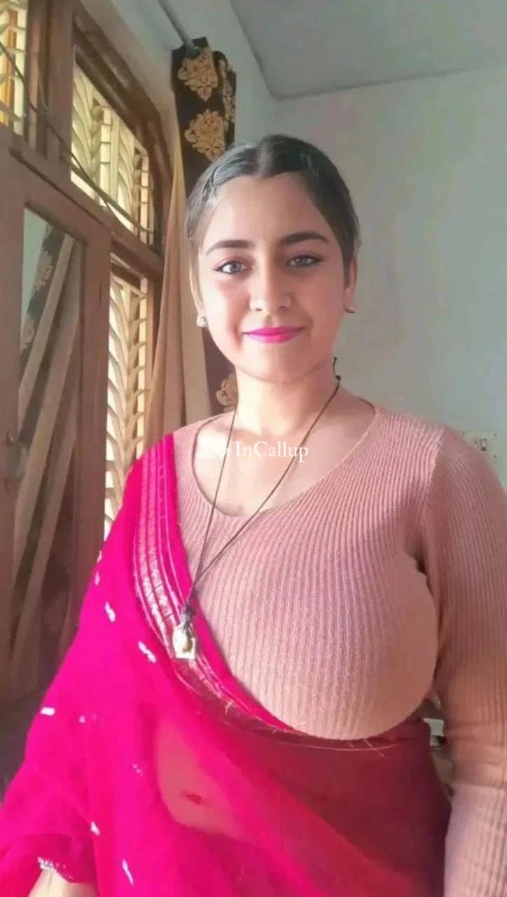 experience the allure of priyanka in pune  your perfect girlfriend experience and more awaits you here - Escort in pune