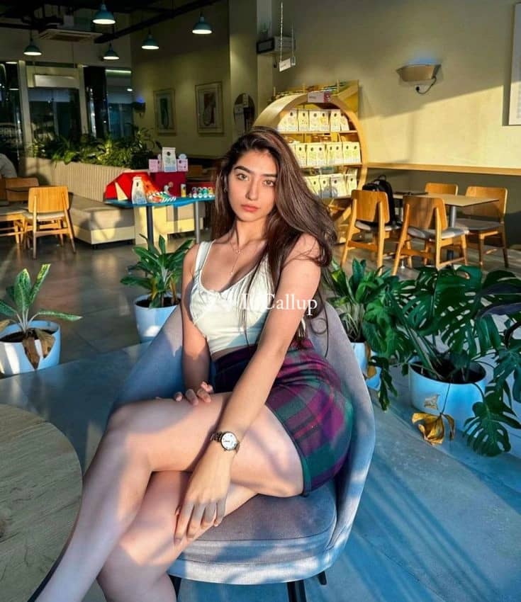 experience unforgettable moments with priya in ranchi  your curvy companion for all desires and fantasies - Escort in ranchi