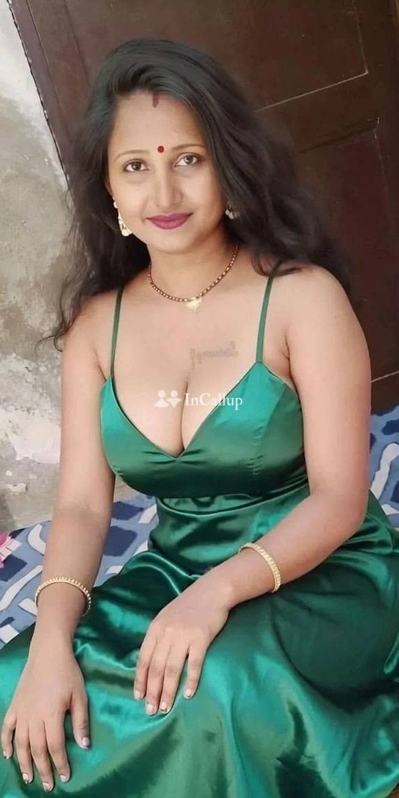 explore unforgettable experiences with 19 year old ritu from ranchi  your ultimate girlfriend fantasy awaits - Escort in ranchi