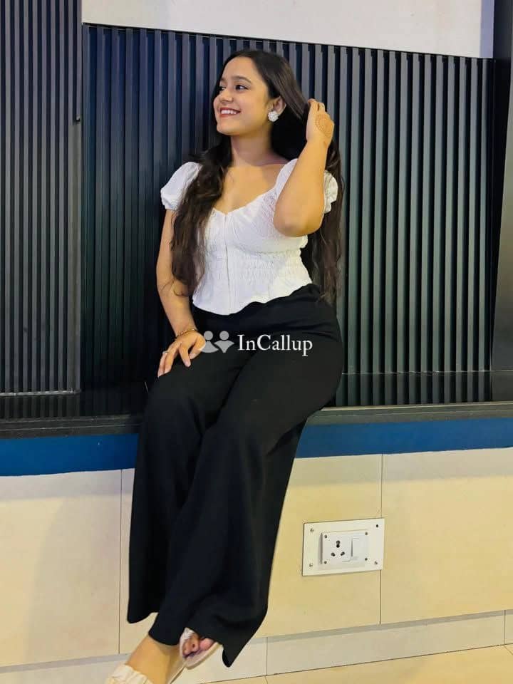 experience unforgettable moments with smita your alluring 19yearold blonde escort in udaipur - Escort in udaipur